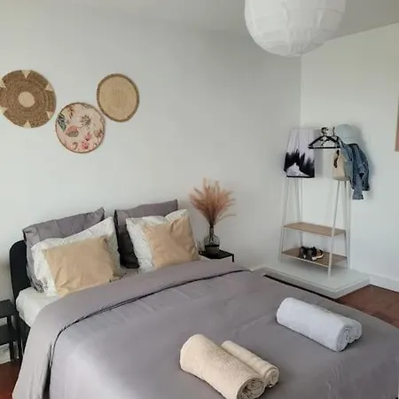 Studio Cosy Proche Metro Apartamento *